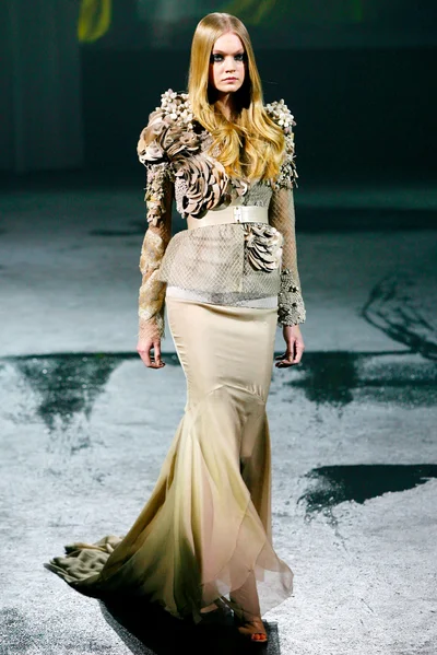 Look 20